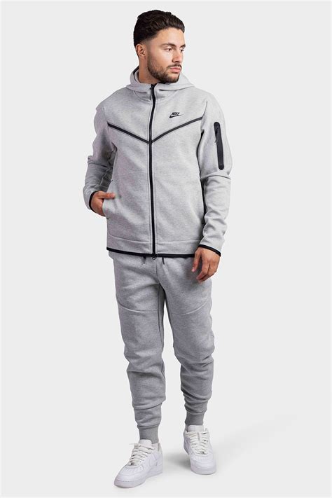 grijze nike tech pak|Nike grey trainingspak.